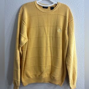 IZOD Men's Knit Crewneck Sweater in Mustard Yellow Size Large